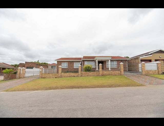 3 BEDROOM HOUSE FOR SALE IN ROWALLAN PARK